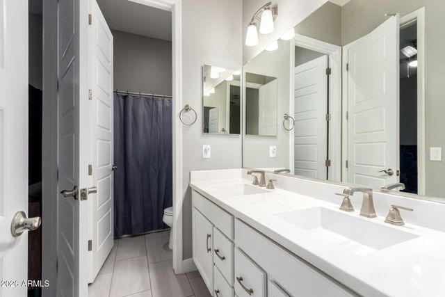 22903 E SONOQUI Boulevard, Queen Creek, AZ 85142