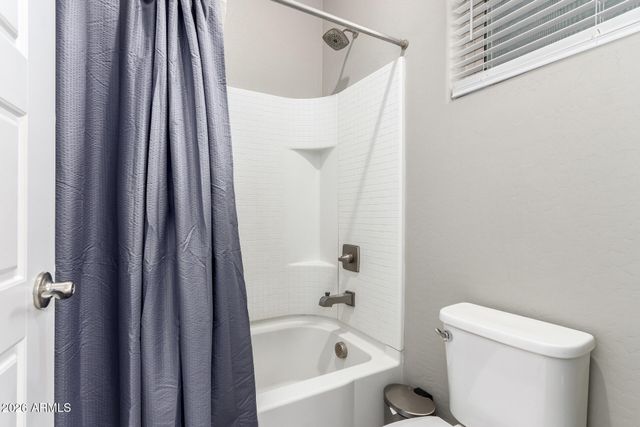 22903 E SONOQUI Boulevard, Queen Creek, AZ 85142