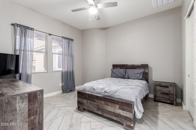 22903 E SONOQUI Boulevard, Queen Creek, AZ 85142