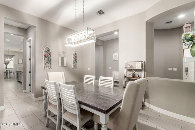 22903 E SONOQUI Boulevard, Queen Creek, AZ 85142