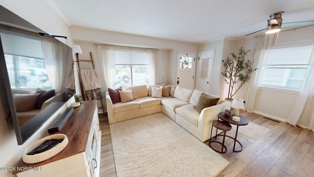 2919 Lutaway Drive, Toledo, OH 43614