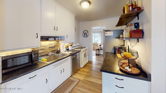 2919 Lutaway Drive, Toledo, OH 43614