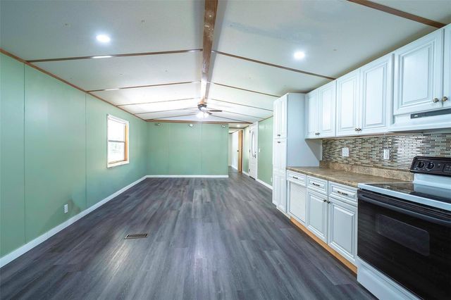 6377 W FLANDERS LANE, Crystal River, FL 34429