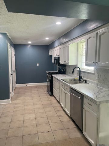 9549 Tasmania Ave, Baton Rouge, LA 70810