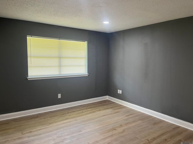 9549 Tasmania Ave, Baton Rouge, LA 70810