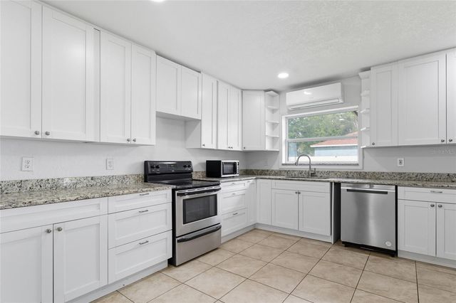 3806 N MATANZAS AVENUE, Tampa, FL 33607