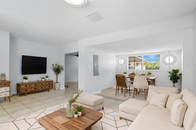 3806 N MATANZAS AVENUE, Tampa, FL 33607