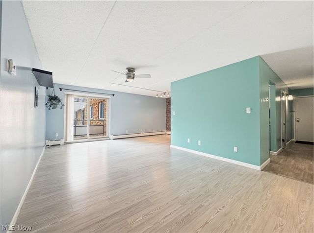 521 Tollis 396, Broadview Heights, OH 44147