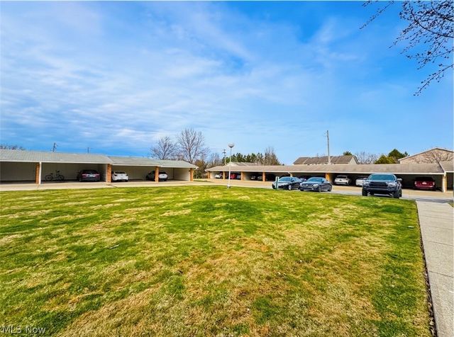 521 Tollis 396, Broadview Heights, OH 44147