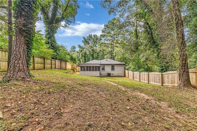 1059 Osborne SW Street, Atlanta, GA 30310