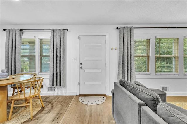 1059 Osborne SW Street, Atlanta, GA 30310