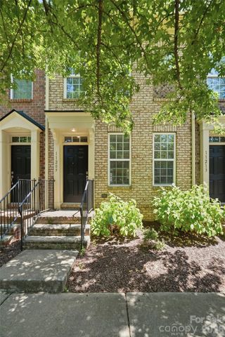 11209 Cedar Walk Lane, Charlotte, NC 28277