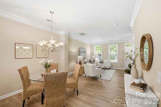 11209 Cedar Walk Lane, Charlotte, NC 28277