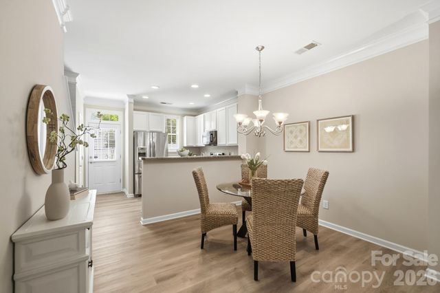 11209 Cedar Walk Lane, Charlotte, NC 28277