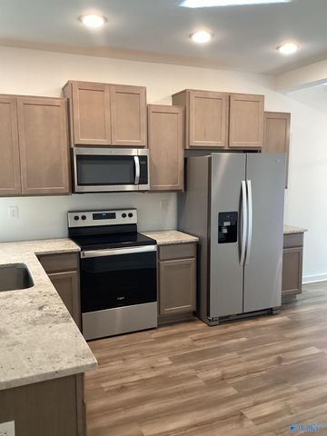 3220 SW Spool Lane, Huntsville, AL 35805