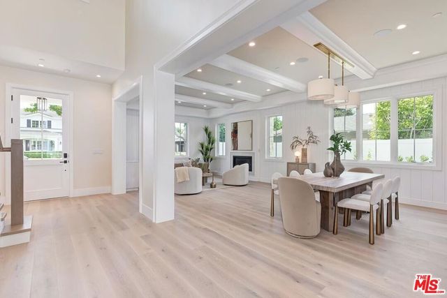 3320 Patricia Avenue, Los Angeles, CA 90064