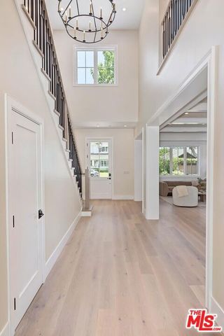 3320 Patricia Avenue, Los Angeles, CA 90064