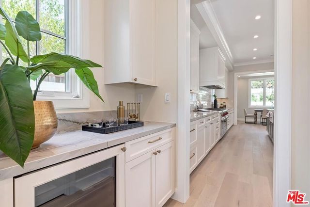 3320 Patricia Avenue, Los Angeles, CA 90064