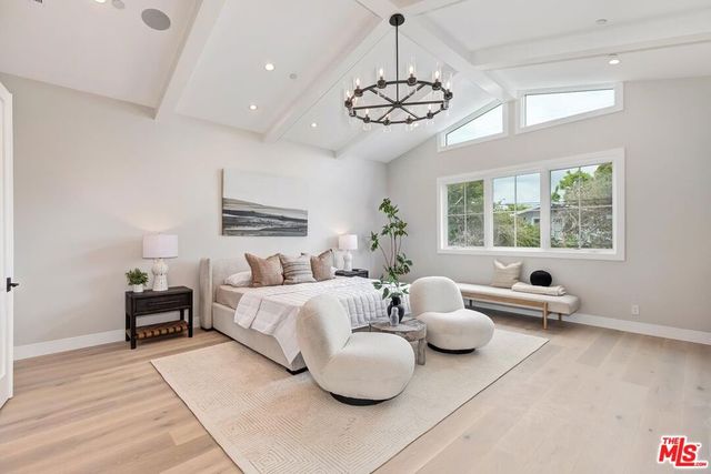 3320 Patricia Avenue, Los Angeles, CA 90064