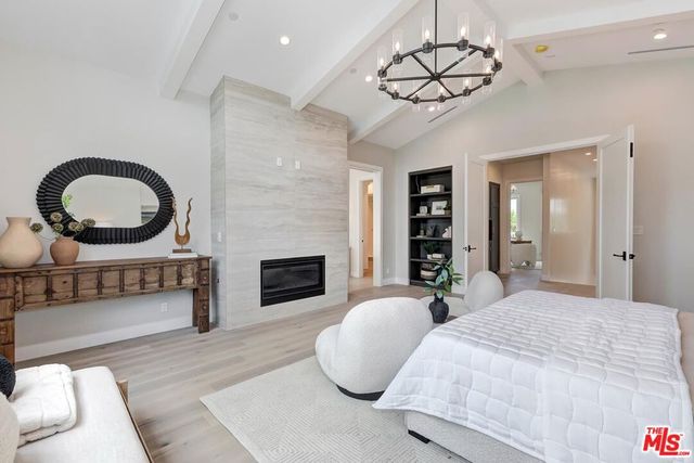 3320 Patricia Avenue, Los Angeles, CA 90064