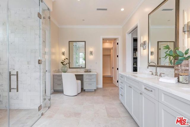 3320 Patricia Avenue, Los Angeles, CA 90064