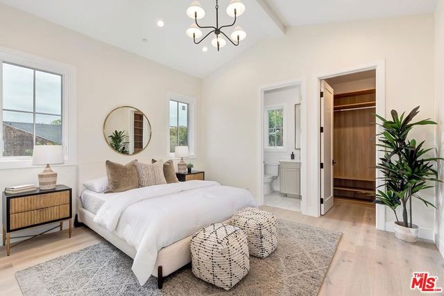 3320 Patricia Avenue, Los Angeles, CA 90064