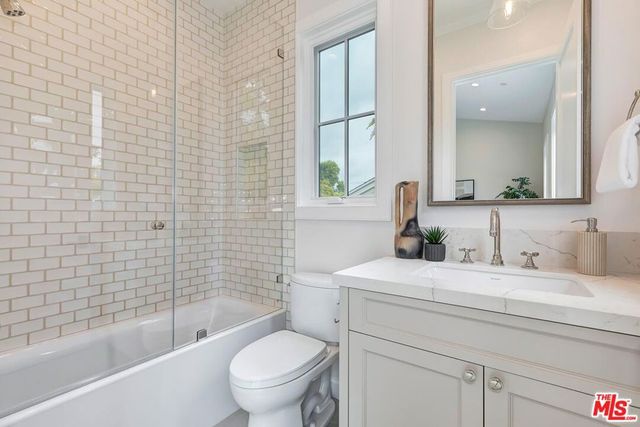 3320 Patricia Avenue, Los Angeles, CA 90064
