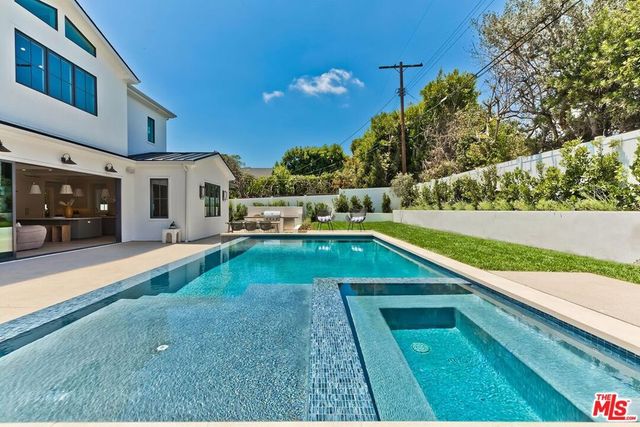 3320 Patricia Avenue, Los Angeles, CA 90064