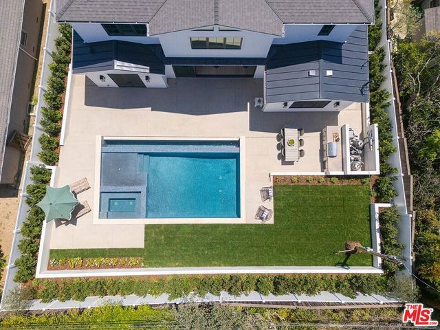 3320 Patricia Avenue, Los Angeles, CA 90064