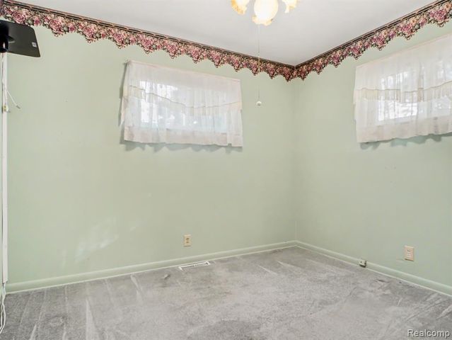 9108 Maplewood Drive, Clio, MI 48420