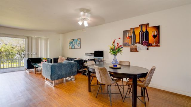 3409 NW 44th Street 101, Oakland Park, FL 33309