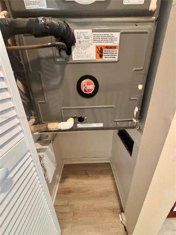 4879 N Hemingway Cir, Margate, FL 33063