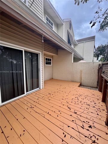 4879 N Hemingway Cir, Margate, FL 33063