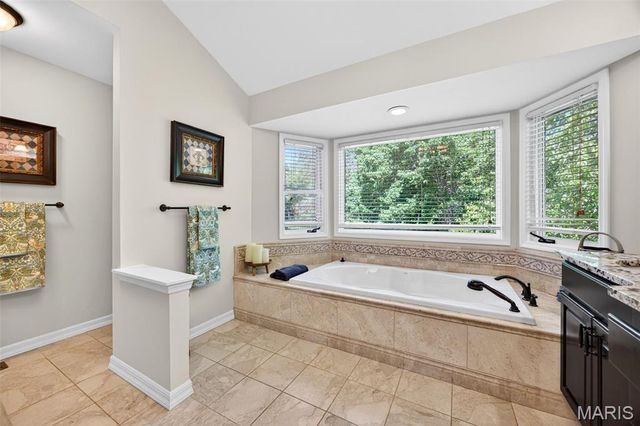 1647 Highland Valley Circle, Wildwood, MO 63005