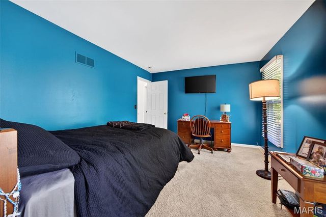 1647 Highland Valley Circle, Wildwood, MO 63005