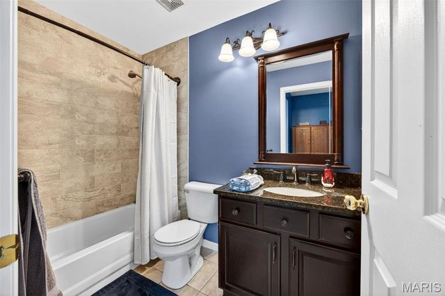 1647 Highland Valley Circle, Wildwood, MO 63005