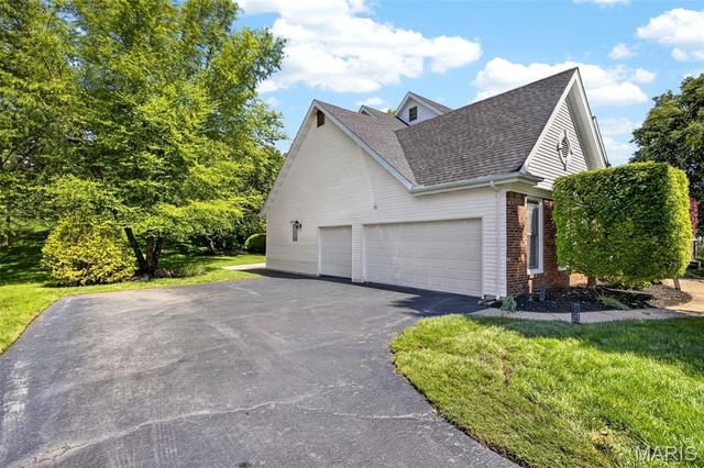 1647 Highland Valley Circle, Wildwood, MO 63005