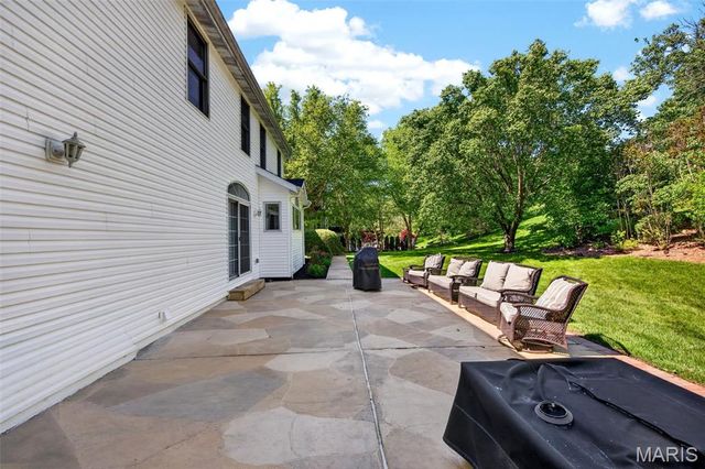 1647 Highland Valley Circle, Wildwood, MO 63005