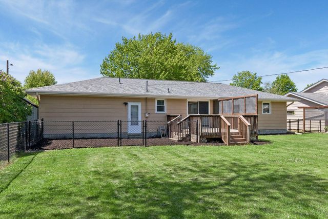967 Sibley Street S, Shakopee, MN 55379