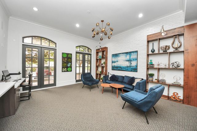 3003 Memorial Court 2220, Houston, TX 77007