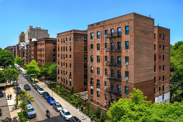 76-66 Austin Street 6F, Forest Hills, NY 11375