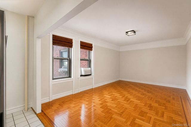 76-66 Austin Street 6F, Forest Hills, NY 11375