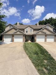 712C SE London Way, Lee's Summit, MO 64081