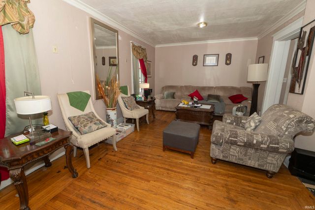 1319 W Franklin st Street, Elkhart, IN 46516