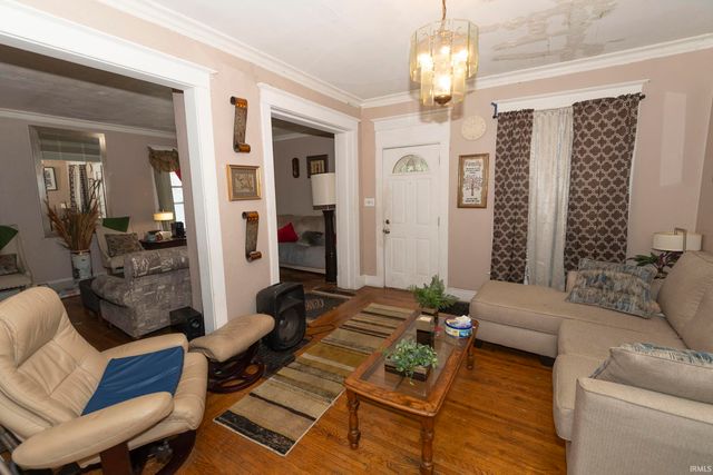 1319 W Franklin st Street, Elkhart, IN 46516