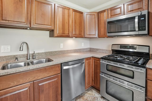 11157 Jardin Place, Blue Ash, OH 45241