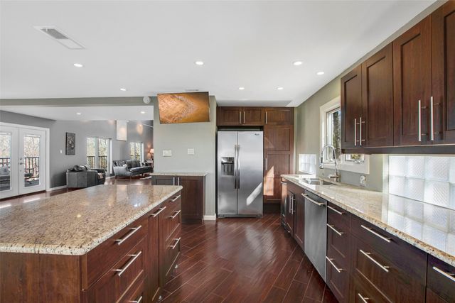 3916 Sunnyview Lane, Flower Mound, TX 75022