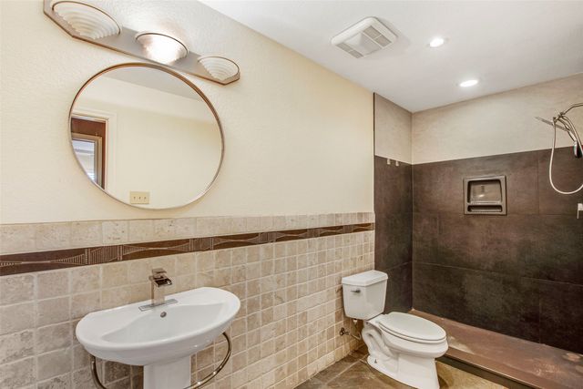3916 Sunnyview Lane, Flower Mound, TX 75022