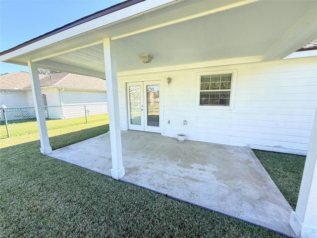 505 E Calhoun Street, El Campo, TX 77437