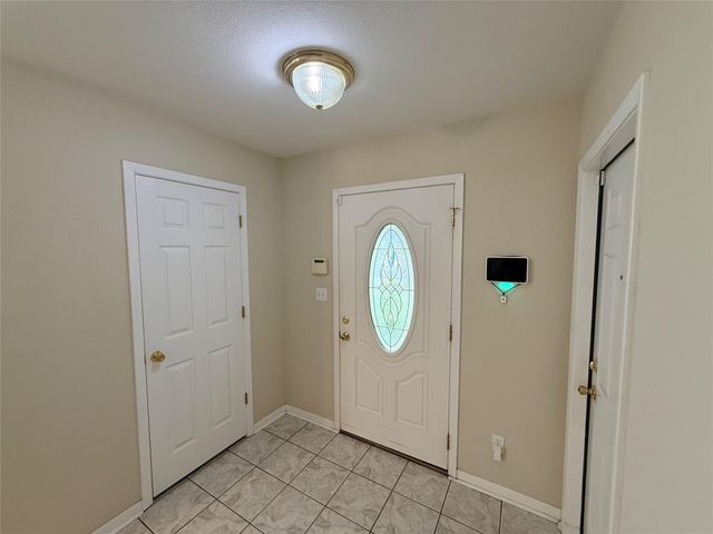 505 E Calhoun Street, El Campo, TX 77437